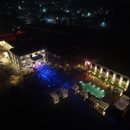 The Heritage Conventions Sāgar Exterior photo