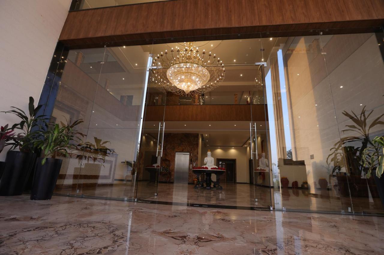 The Heritage Conventions Sāgar Exterior photo