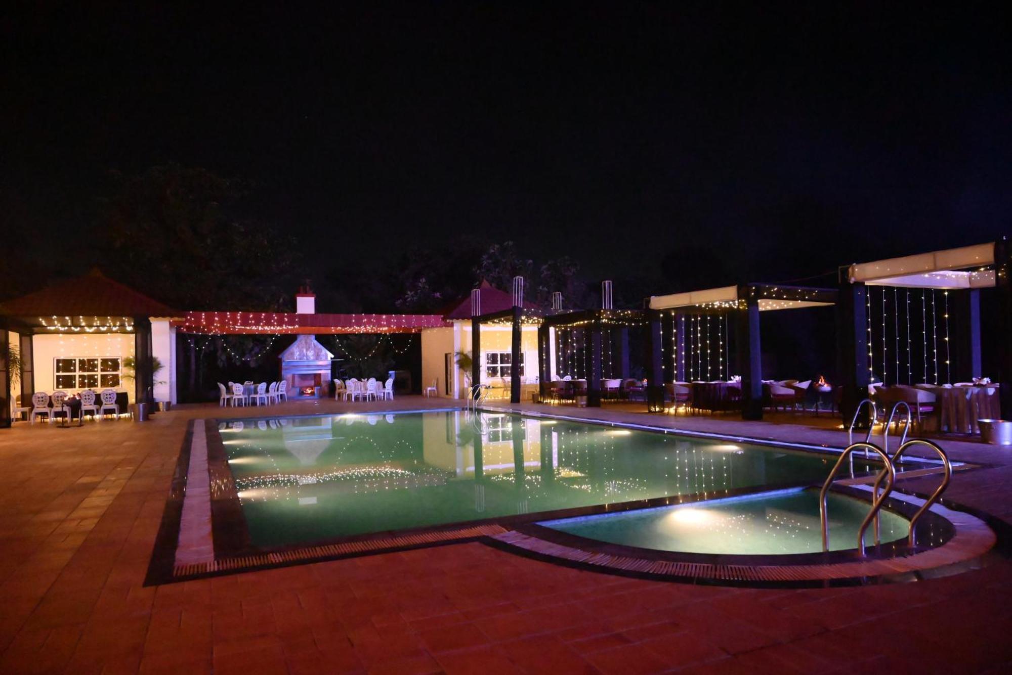 The Heritage Conventions Sāgar Exterior photo